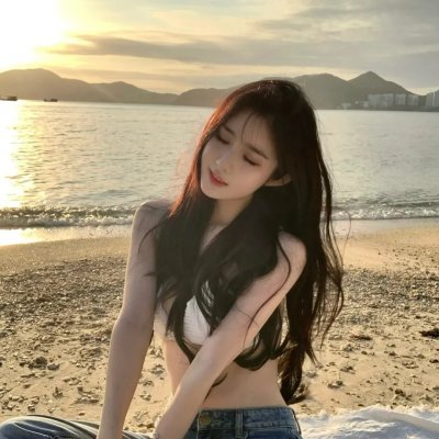 闪婚后，我成了首富的掌上明珠